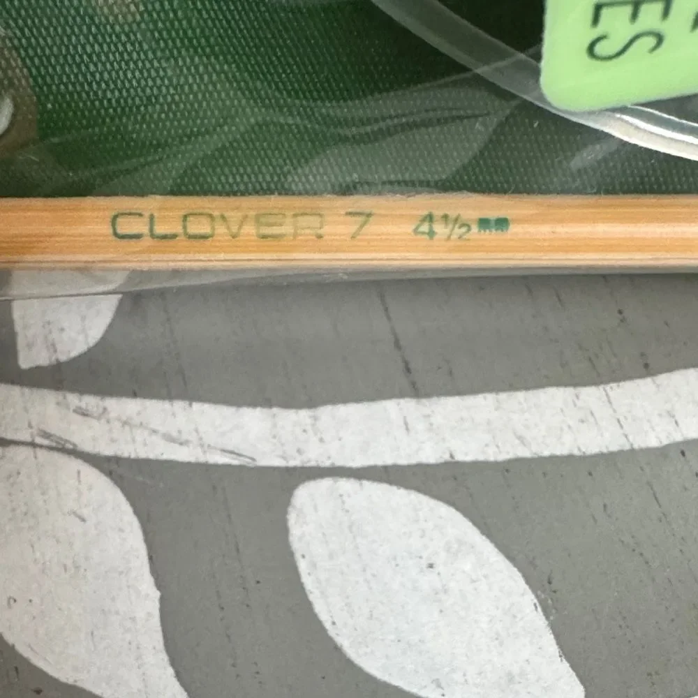 Clover Bamboo Circular Knitting Needles sz 7, 4.5mm, 24” NWT